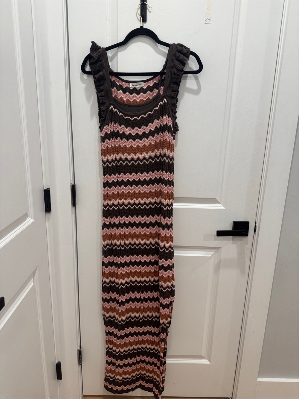 Heartloom Sleeveless Zigzag Maxi Dress in Brown, Pink & Tan
